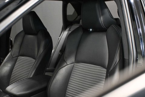 Toyota Rav4 2.5 RAV4 Black Edition HEV CVT 4WD 5dr 18