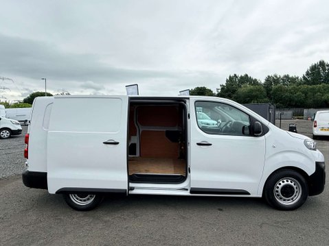 Peugeot Expert 1.5 Expert Professional Premium + L2 BlueHDi 4