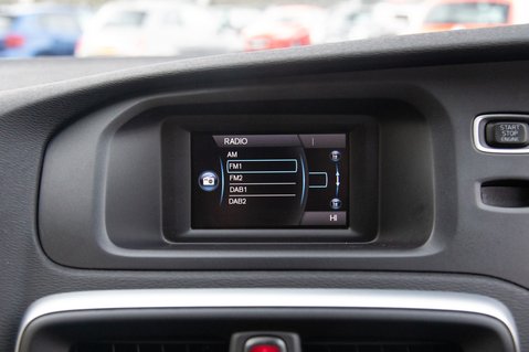 Volvo V40 T2 MOMENTUM 23