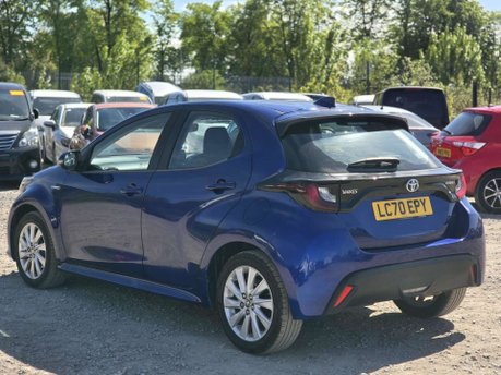 Toyota Yaris 1.5 VVT-h Icon Hatchback 5dr Petrol Hybrid E-CVT Euro 6 (s/s) (116 ps) 4