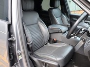 Land Rover Discovery R-DYNAMIC HSE MHEV COMMERCIAL GENUINE REAR SEATS  22 WHEELS BLACK ROOF  17