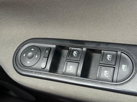 MG MG3 1.5 VTi-TECH 3Form Sport Euro 5 5dr 15