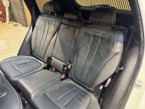 BMW X5 3.0 X5 xDrive 30d M Sport Auto 4WD 5dr 63