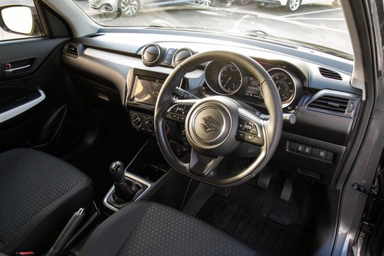 Suzuki Swift SZ-L DUALJET MHEV