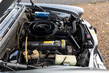 Mercedes-Benz S 280 SE 3.5 Saloon 36