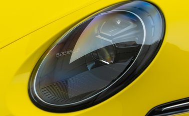 Porsche 911 GT3 TOURING (992) 32