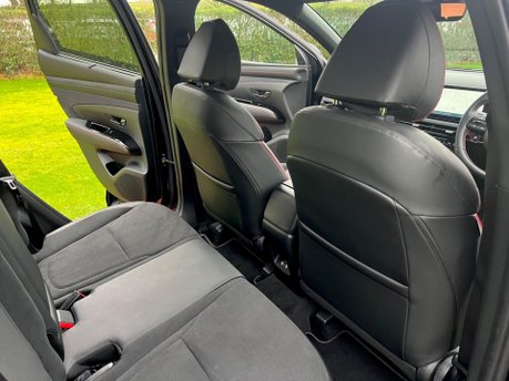 Hyundai TUCSON T-GDI N LINE 29