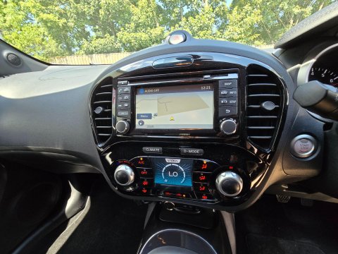 Nissan Juke 1.6 Bose Personal Edition Euro 6 5dr 12
