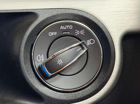 Porsche 718 Cayman 4.0 GT4 Coupe 2dr Petrol PDK Euro 6 (s/s) (420 ps) 40