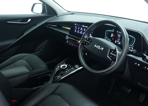 Kia Niro 1.6h GDi 3 SUV 5dr Petrol Hybrid DCT Euro 6 (s/s) (139 bhp) 44