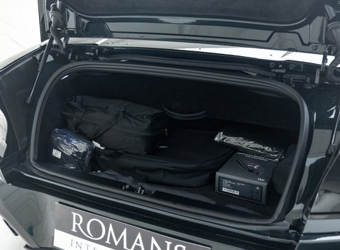 Aston Martin Vanquish Volante 40