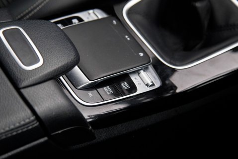 Mercedes-Benz A Class A 180 SPORT EXECUTIVE 38