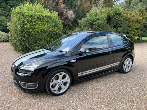 Ford Focus 2.5 SIV ST-500 3dr 7
