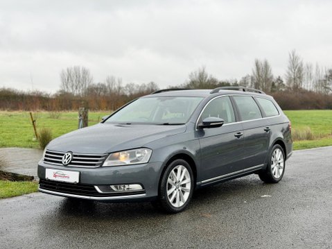 Volkswagen Passat 2.0 TDI BlueMotion Tech Executive Euro 5 (s/s) 5dr 15