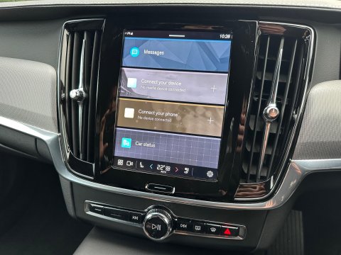 Volvo V90 2.0h T6 Recharge 11.6kWh R-Design Auto AWD Euro 6 (s/s) 5dr 21