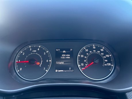 Dacia Sandero 1.0 TCe Essential Euro 6 (s/s) 5dr 20