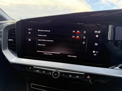Vauxhall Mokka Electric 50kWh Ultimate SUV 5dr Electric Auto (136 ps) 42