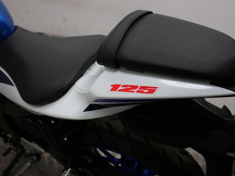 Suzuki GSX-R125 GSXR 125 RX M5 34