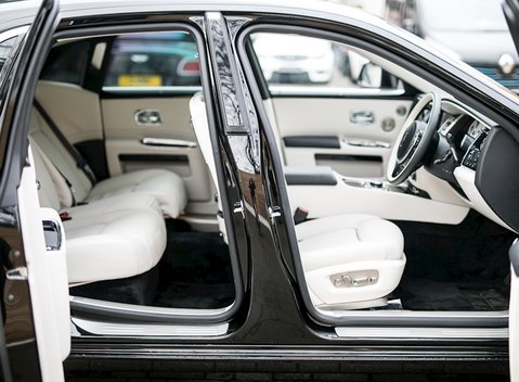 Rolls-Royce Ghost 29