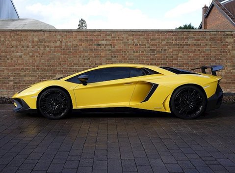 Lamborghini Aventador SV LP750-4 20