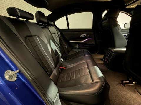 BMW 3 Series 330I M SPORT 20