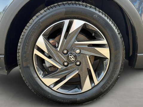 Hyundai BAYON 1.0 TGDi 48V MHEV SE Connect 5dr 13