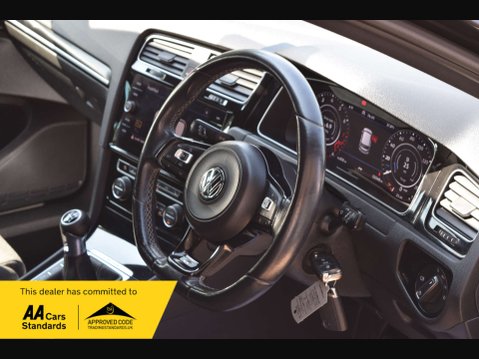 Volkswagen Golf 2.0 Golf R TSi 4WD 5dr 43