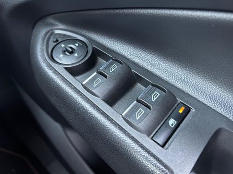 Ford Kuga 2.0 TDCi EcoBlue ST-Line Edition Powershift AWD Euro 6 (s/s) 5dr 19