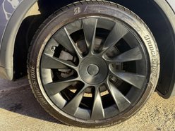 Tesla Model Y (Dual Motor) Long Range SUV 5dr Electric Auto 4WDE (384 bhp) 15