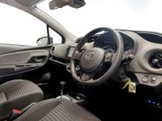 Toyota Yaris 1.5 VVT-i Icon Tech Hatchback 5dr Petrol CVT Euro 6 (111 ps) Air Con - Allo 12