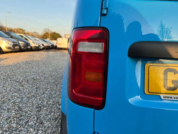 Volkswagen Caddy Maxi Crew Cab (SOLD) LWB L2H1 Low Roof Startline C20 Air Con Alloys EURO 6 NO V 22