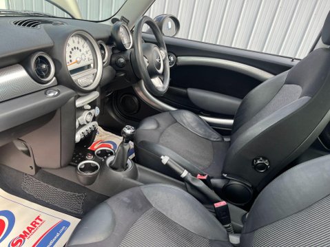 Mini Hatch 1.6 Cooper S Euro 4 3dr 37