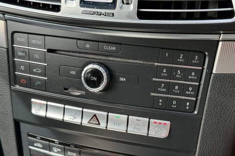 Mercedes-Benz E Class E350 BLUETEC AMG LINE PREMIUM 33