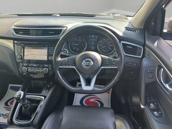Nissan Qashqai 1.5 dCi Tekna Euro 6 (s/s) 5dr