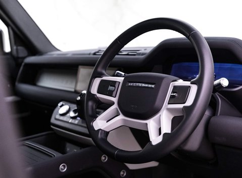 Land Rover Defender SE 5