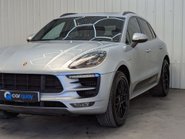 Porsche Macan 3.0 Macan GTS Semi-Auto 4WD 5dr 19