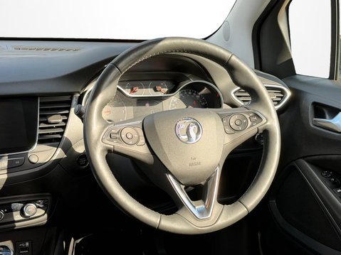 Vauxhall Crossland 1.2 Turbo Ultimate 5dr 17