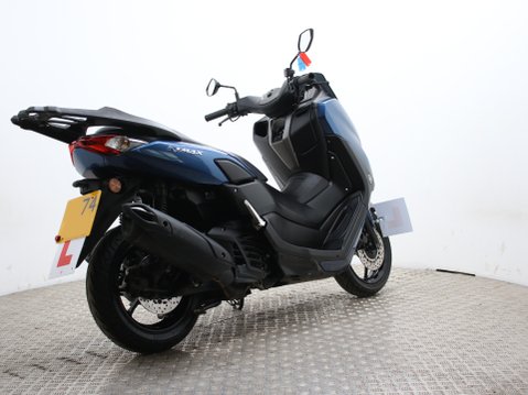 Yamaha Nmax 125 GPD125-A ABS 3