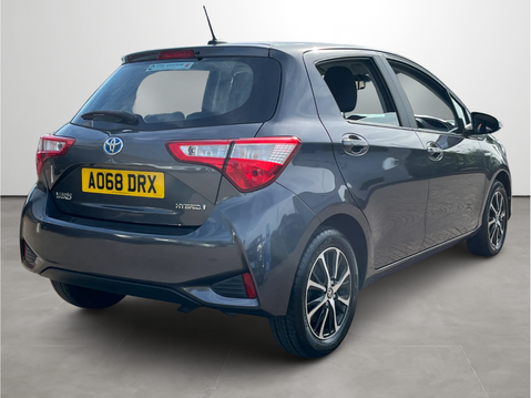 Toyota Yaris 1.5 Hybrid Icon Tech 5dr CVT 9