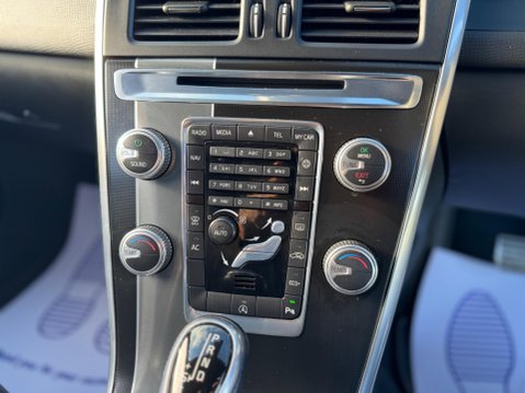 Volvo XC60 2.0 D4 R-Design Nav Geartronic Euro 6 (s/s) 5dr 62