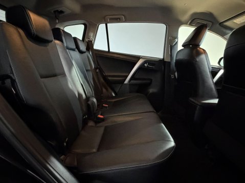 Toyota Rav 4 D-4D EXCEL 18