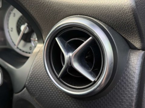 Mercedes-Benz A Class 1.5 A180 CDI Sport Hatchback 5dr Diesel 7G-DCT Euro 5 (s/s) (109 ps) 77