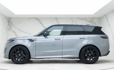 Land Rover Range Rover Sport D300 Dynamic SE 2