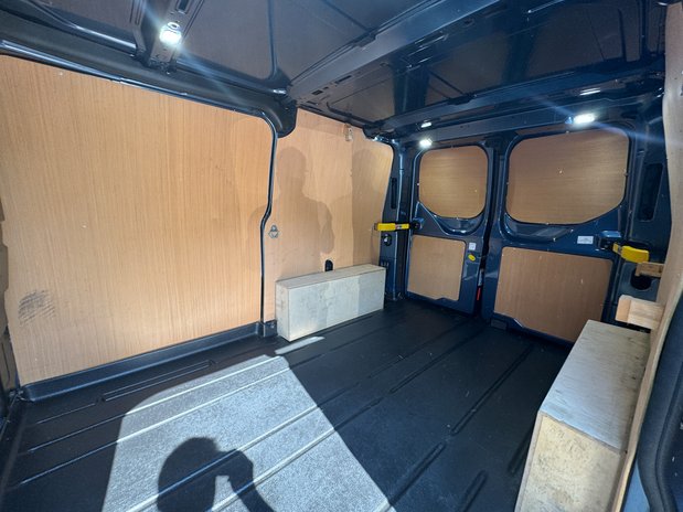 Ford Transit Custom AUTO SWB L1H1 Low Roof 300 Air Con Alloys Sensors Cam EURO 6 NO VAT 11