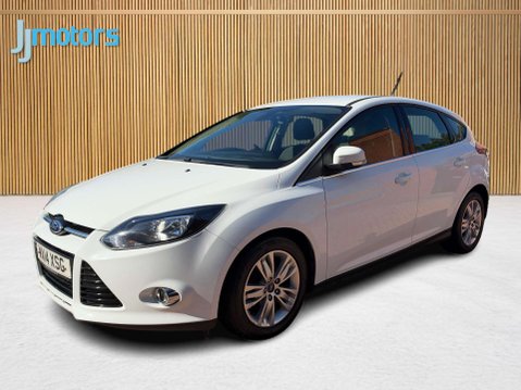 Ford Focus 1.6 TDCi Titanium Navigator Hatchback 5dr Diesel Manual Euro 5 (s/s) (115 p 27