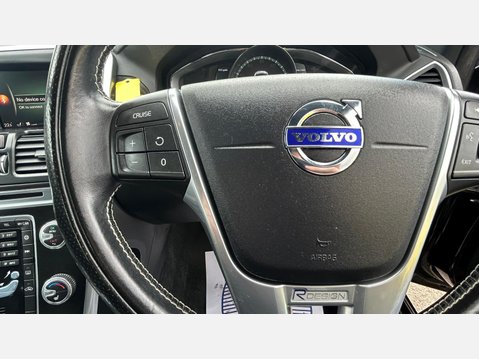 Volvo XC60 2.0 D4 R-Design Lux Nav Euro 6 (s/s) 5dr 39