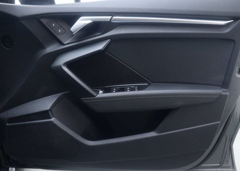 Audi A3 1.5 A3 S Line 35 TFSI MHEV Semi-Auto 4dr 41