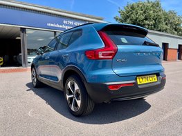 Volvo XC40 2.0 XC40 + B4 MHEV Auto 5dr 73