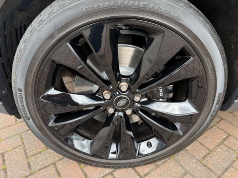 Land Rover Range Rover 5.0 P565 V8 SV Autobiography Dynamic Black Auto 4WD Euro 6 (s/s) 5dr 83