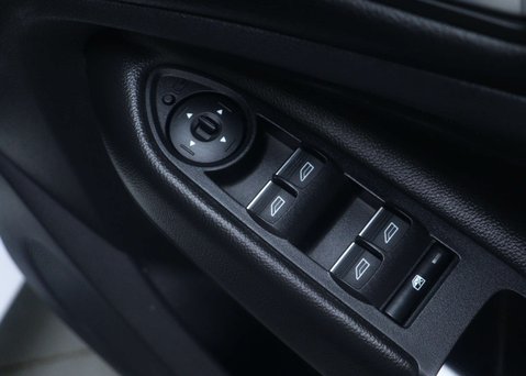 Ford Kuga 1.5 Kuga ST-Line TDCI Auto 5dr 38